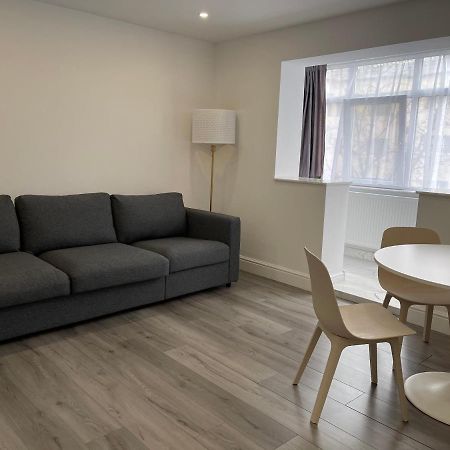 Apartament Emma Targoviste Exteriér fotografie